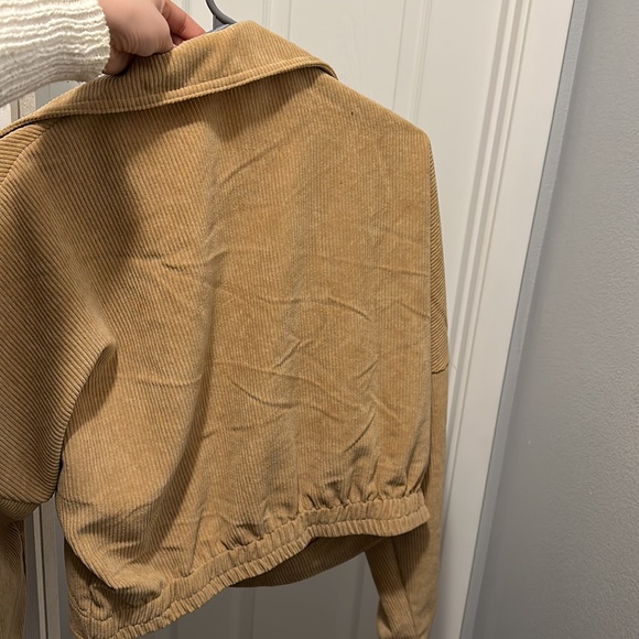 Size L, Shein jacket, khaki colored - Picture 4 of 4